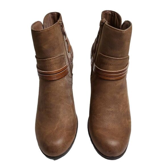 NEW MADDEN GIRL Denice Strapped Brown Ankle Booties Size 8 - Picture 4 of 12